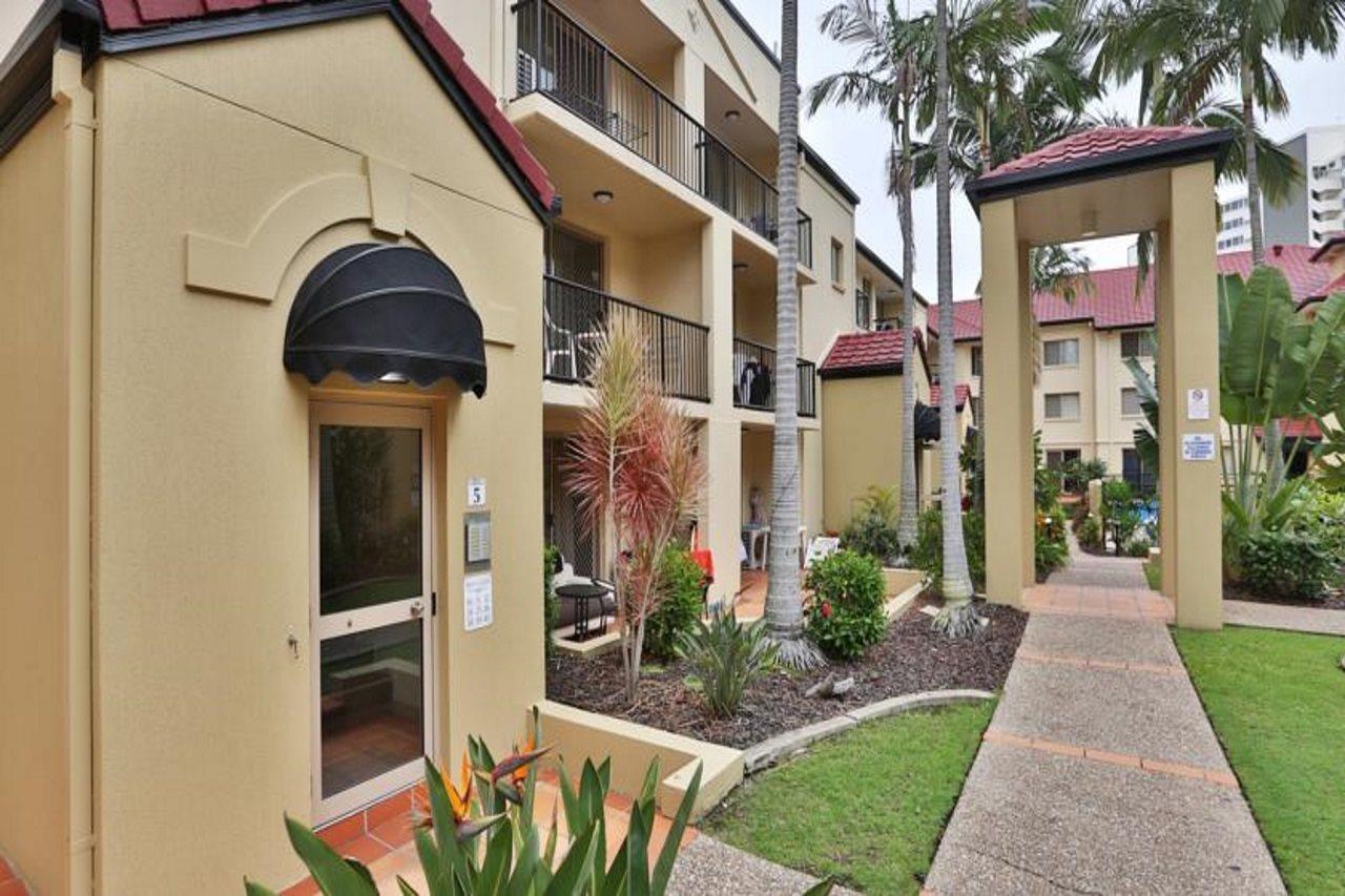 K Resort Surfers Paradise Apartments Gold Coast Luaran gambar