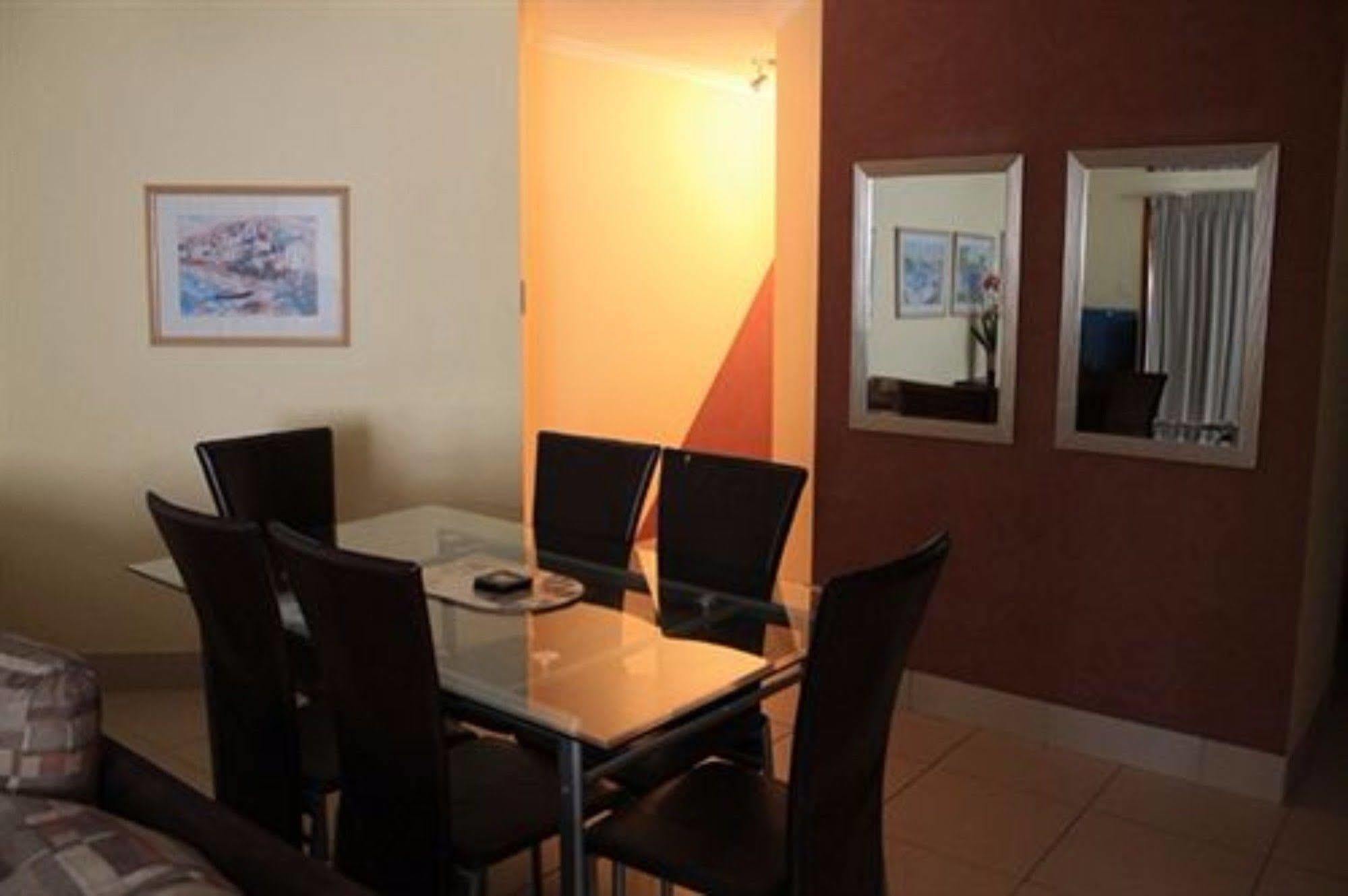 K Resort Surfers Paradise Apartments Gold Coast Luaran gambar