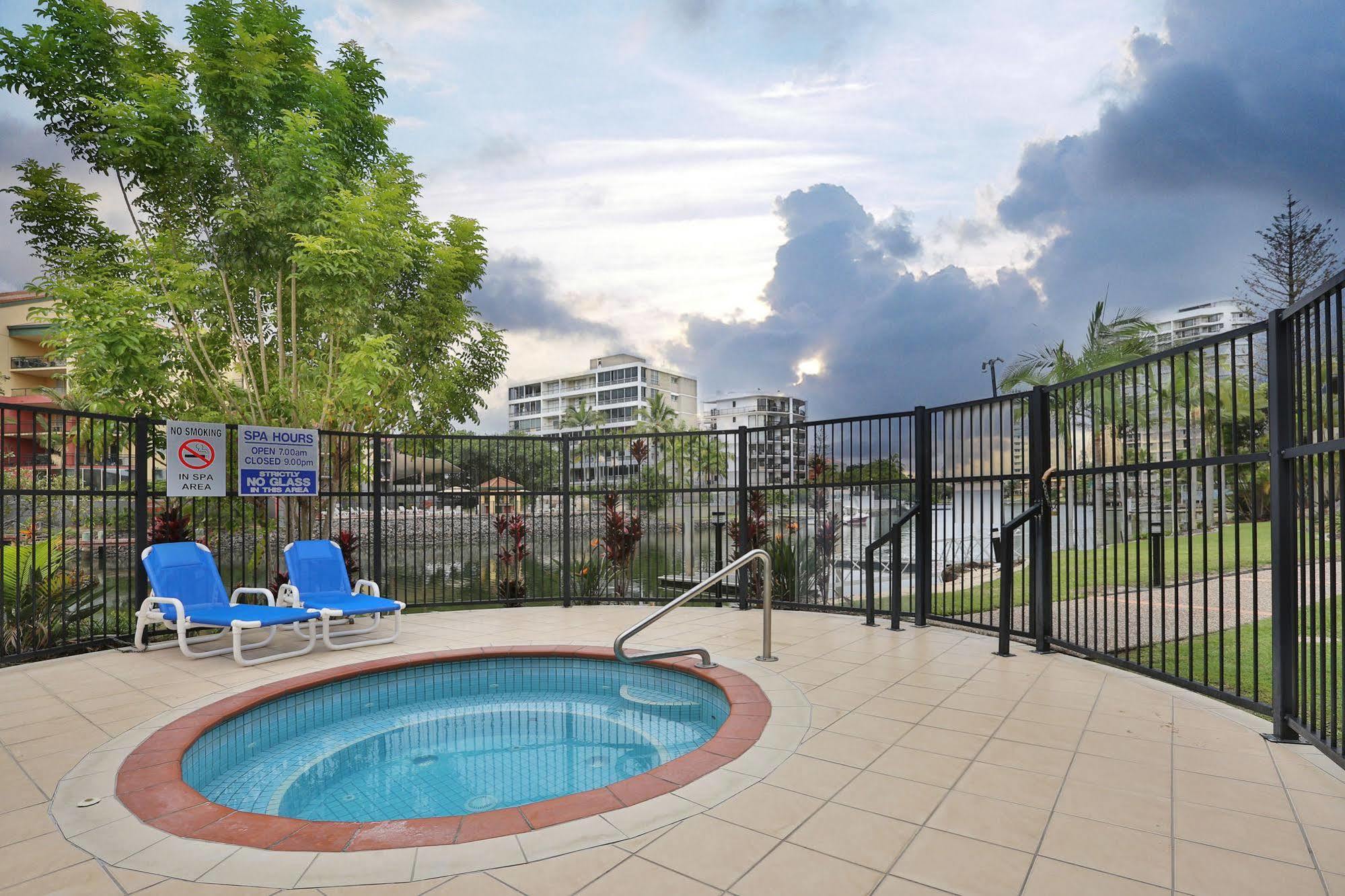 K Resort Surfers Paradise Apartments Gold Coast Luaran gambar