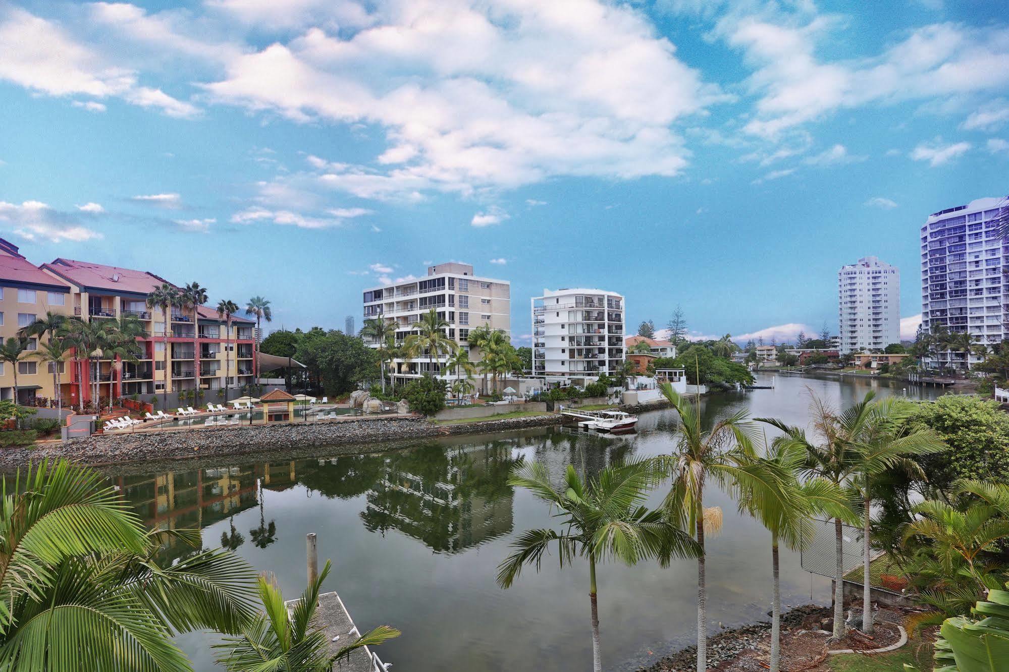K Resort Surfers Paradise Apartments Gold Coast Luaran gambar